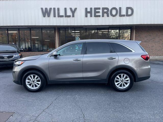 used 2019 Kia Sorento car, priced at $11,975