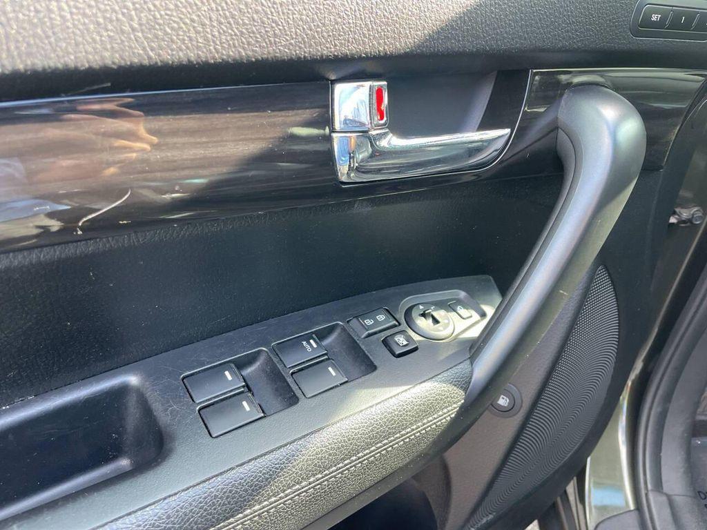 used 2013 Kia Sorento car, priced at $7,650
