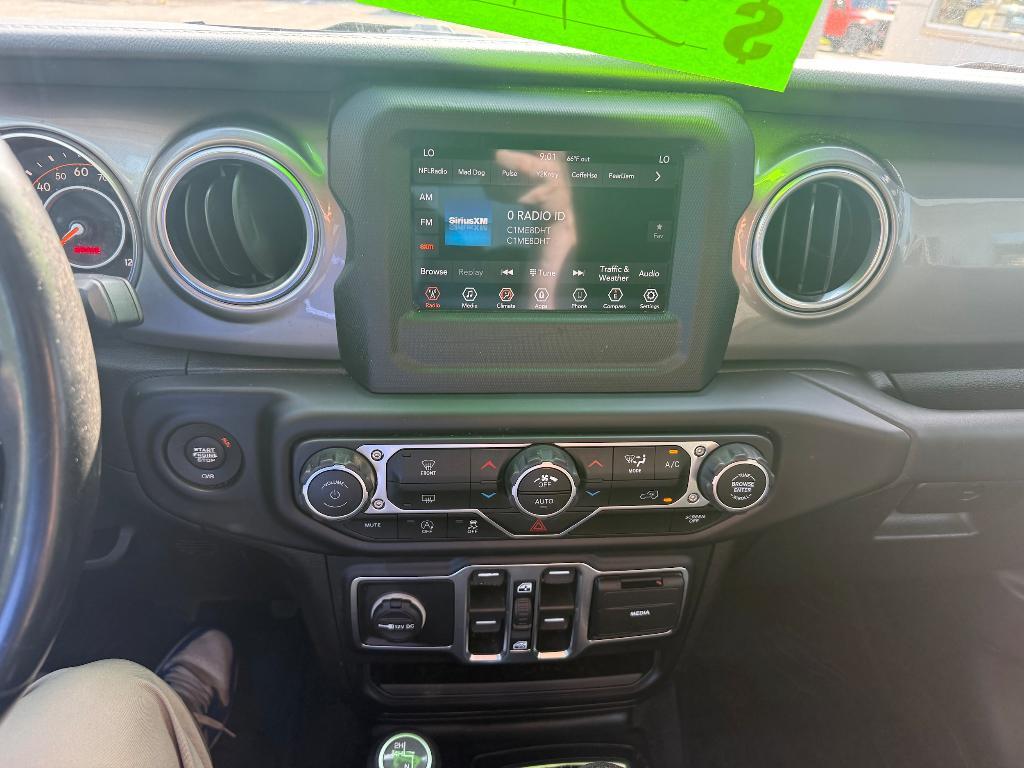 used 2020 Jeep Wrangler Unlimited car, priced at $31,900