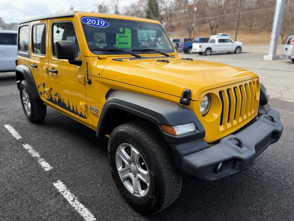 used 2019 Jeep Wrangler Unlimited car, priced at $26,900