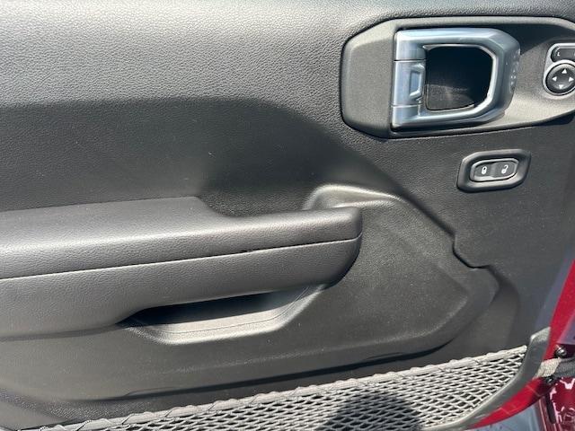used 2021 Jeep Gladiator car, priced at $39,350