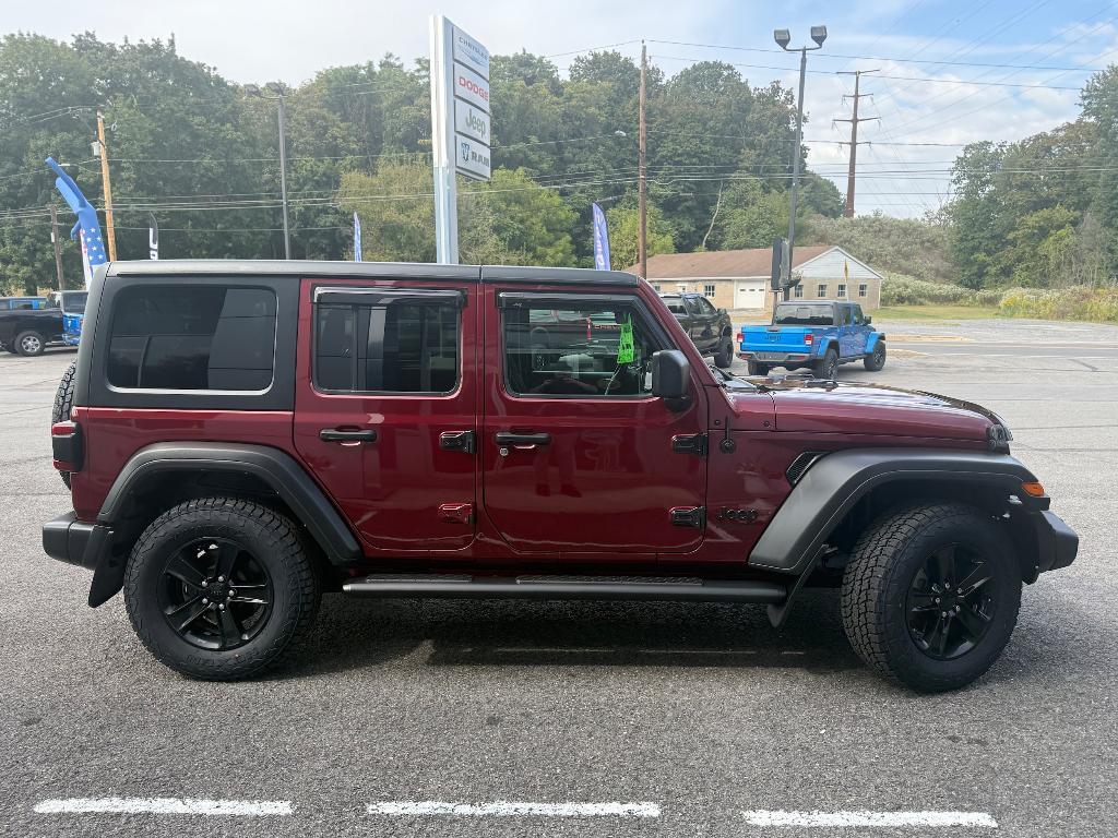 used 2021 Jeep Wrangler Unlimited car, priced at $31,900
