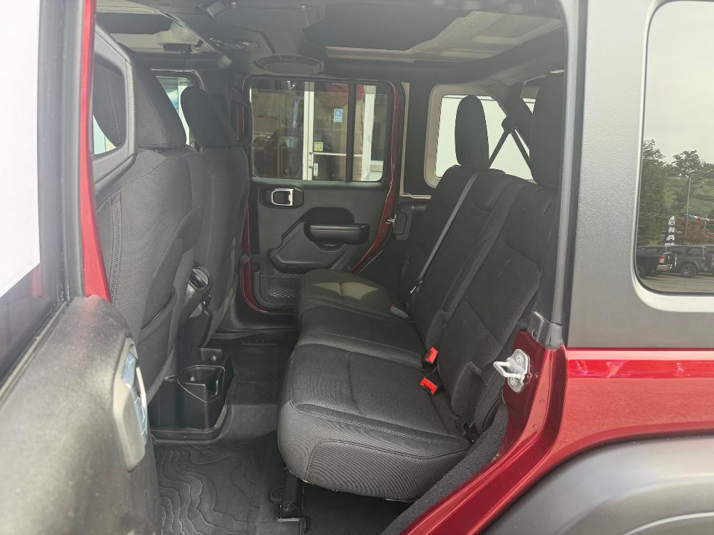 used 2021 Jeep Wrangler Unlimited car, priced at $31,900
