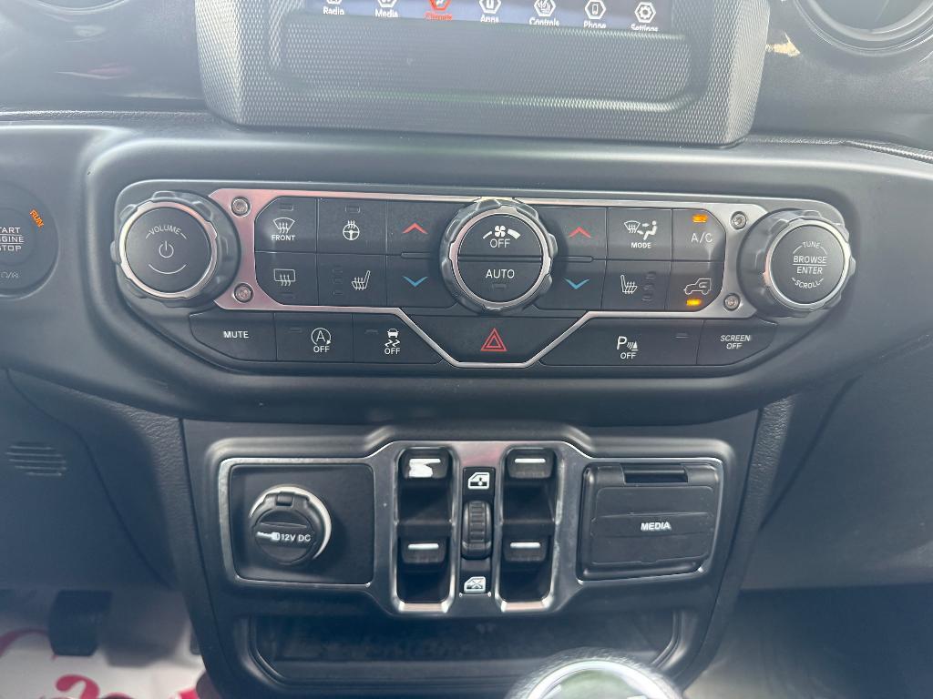 used 2021 Jeep Wrangler Unlimited car, priced at $31,900