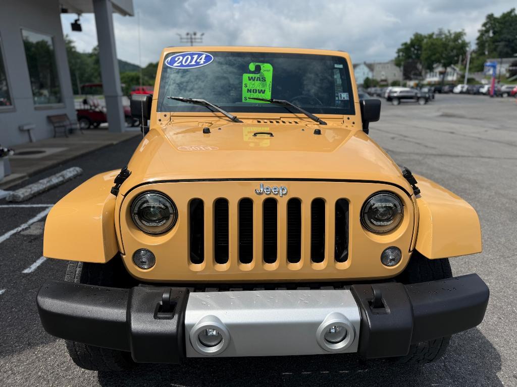 used 2014 Jeep Wrangler Unlimited car, priced at $17,700