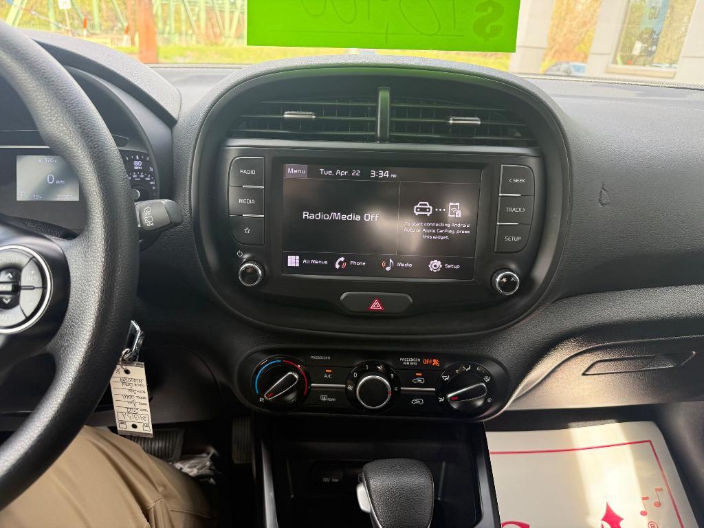 used 2022 Kia Soul car, priced at $18,900