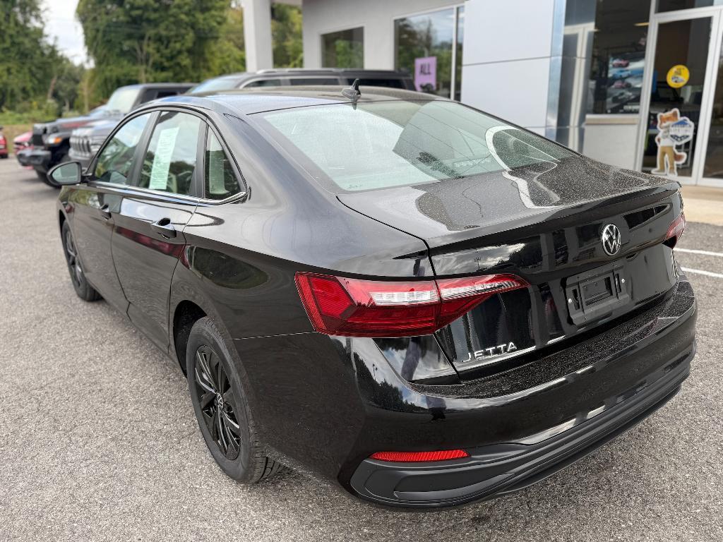 used 2024 Volkswagen Jetta car, priced at $21,900