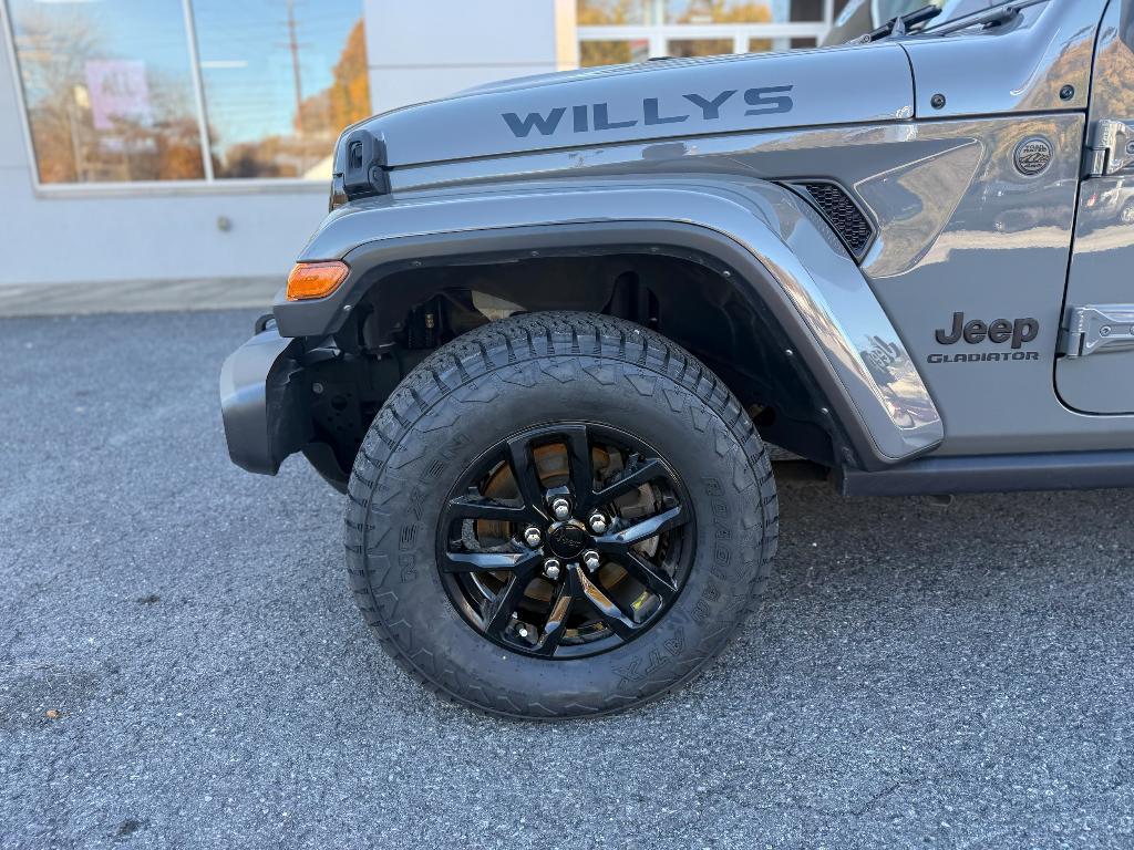 used 2022 Jeep Gladiator car, priced at $33,900