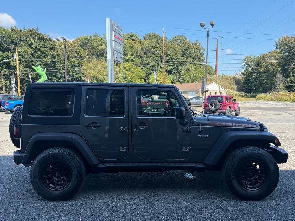 used 2017 Jeep Wrangler Unlimited car, priced at $31,900