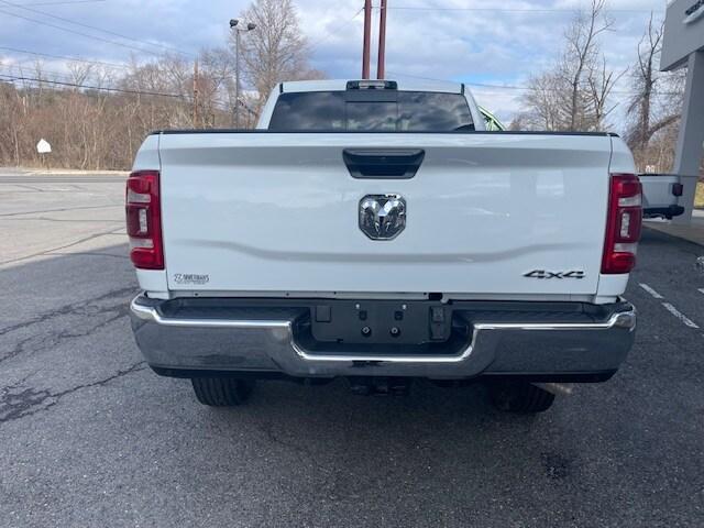 new 2024 Ram 2500 car, priced at $55,221
