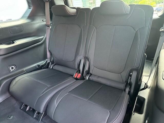 new 2024 Jeep Grand Cherokee L car, priced at $38,543