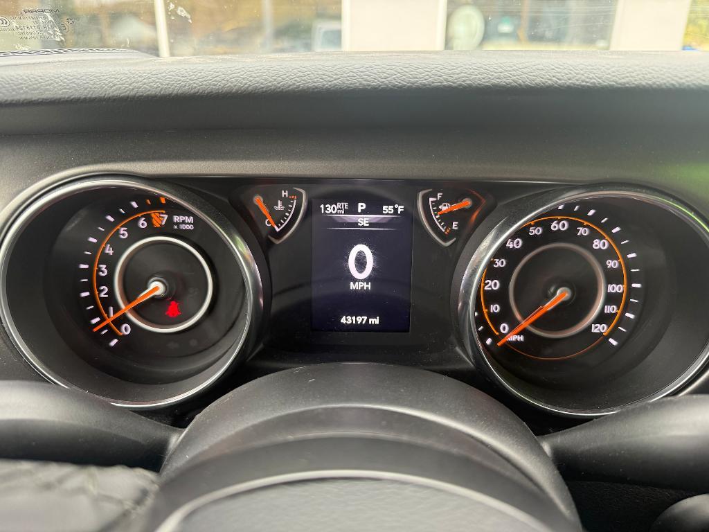 used 2023 Jeep Gladiator car, priced at $34,900