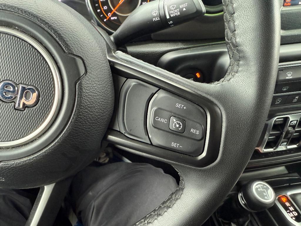 used 2023 Jeep Gladiator car, priced at $34,900