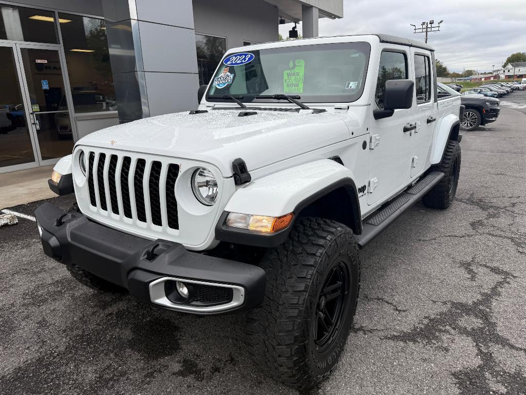 used 2023 Jeep Gladiator car, priced at $34,900