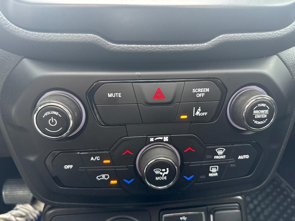 used 2021 Jeep Renegade car, priced at $20,400