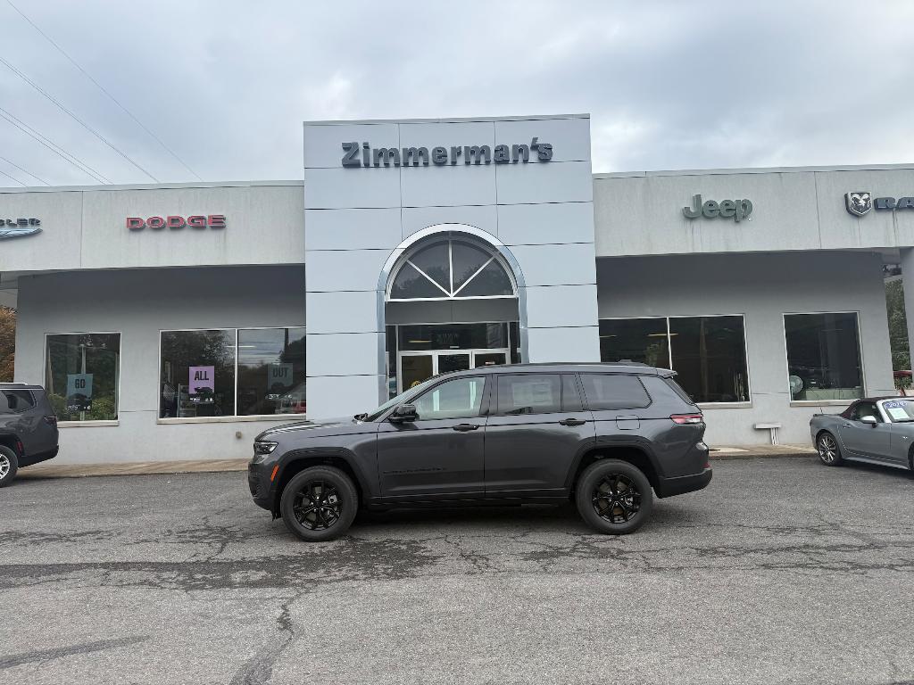 new 2025 Jeep Grand Cherokee L car, priced at $43,972