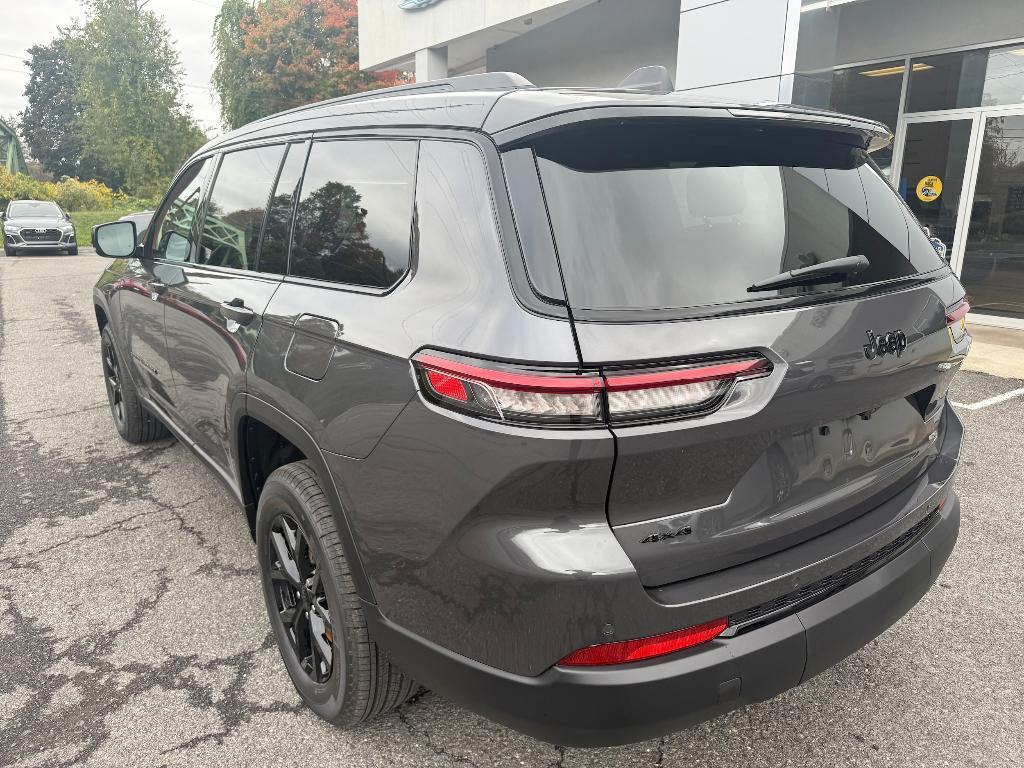 new 2025 Jeep Grand Cherokee L car, priced at $43,972
