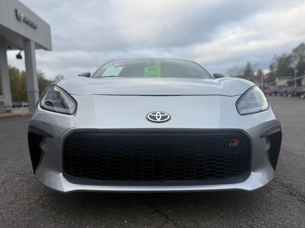 used 2022 Toyota GR86 car, priced at $27,653
