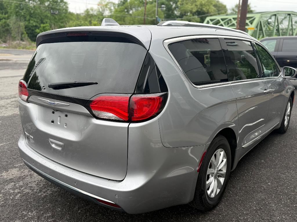 used 2018 Chrysler Pacifica car, priced at $20,680