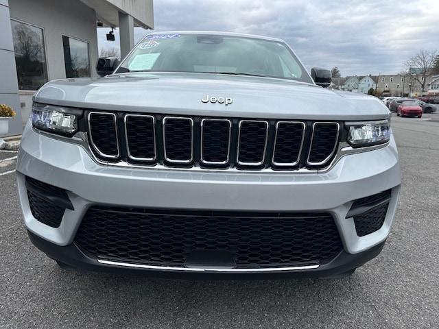 used 2024 Jeep Grand Cherokee car, priced at $35,400