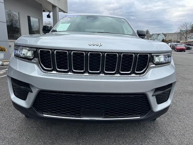 used 2024 Jeep Grand Cherokee car, priced at $35,900