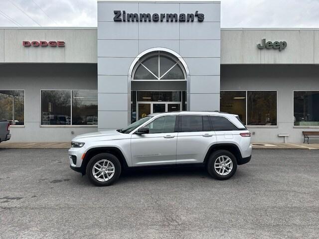 used 2024 Jeep Grand Cherokee car, priced at $35,900