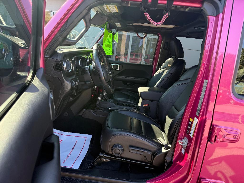 used 2022 Jeep Wrangler Unlimited car, priced at $66,900