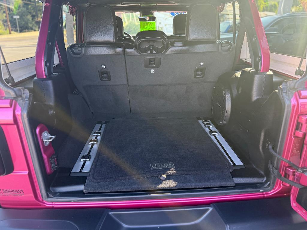 used 2022 Jeep Wrangler Unlimited car, priced at $66,900