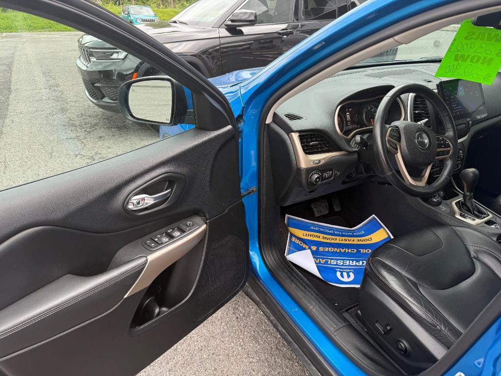 used 2018 Jeep Cherokee car, priced at $22,900