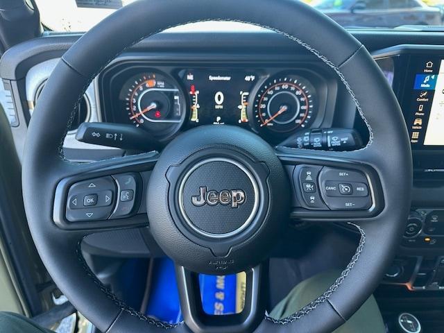 new 2025 Jeep Wrangler car, priced at $43,817