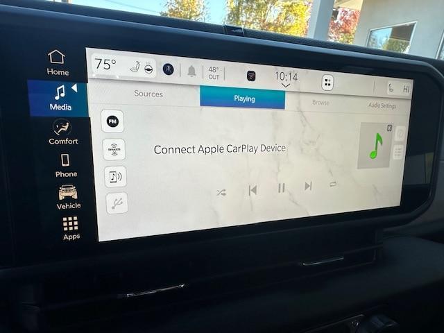 new 2025 Jeep Wrangler car, priced at $43,817