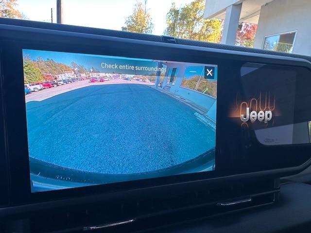 new 2025 Jeep Wrangler car, priced at $43,817