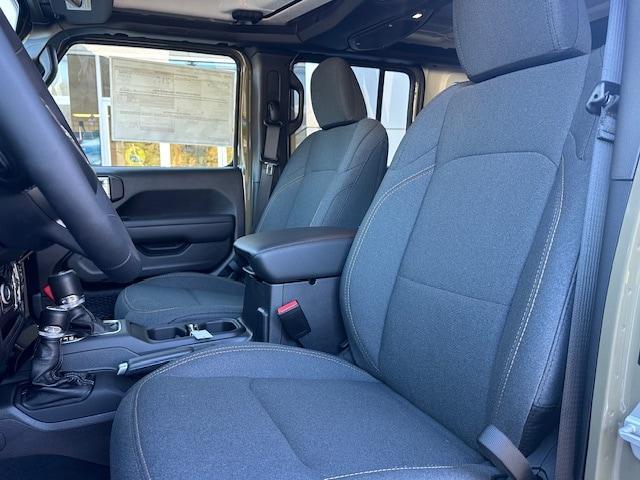 new 2025 Jeep Wrangler car, priced at $43,817