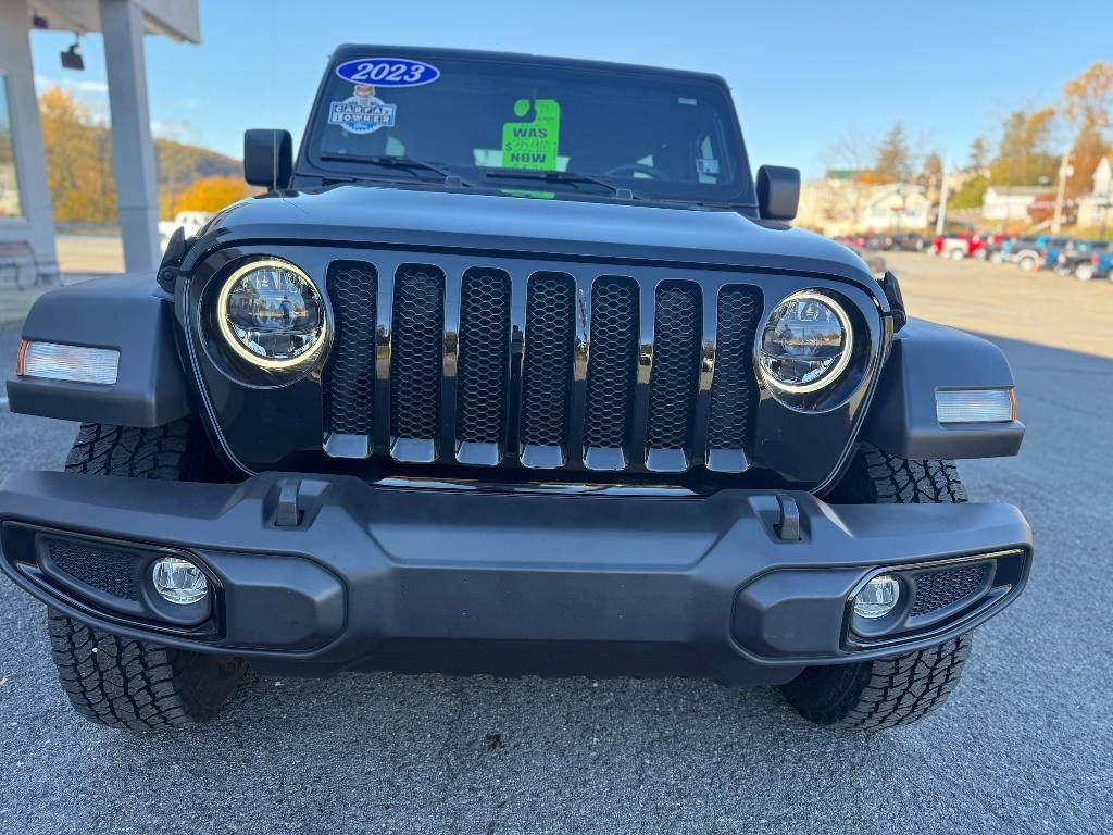 used 2023 Jeep Wrangler car, priced at $33,900