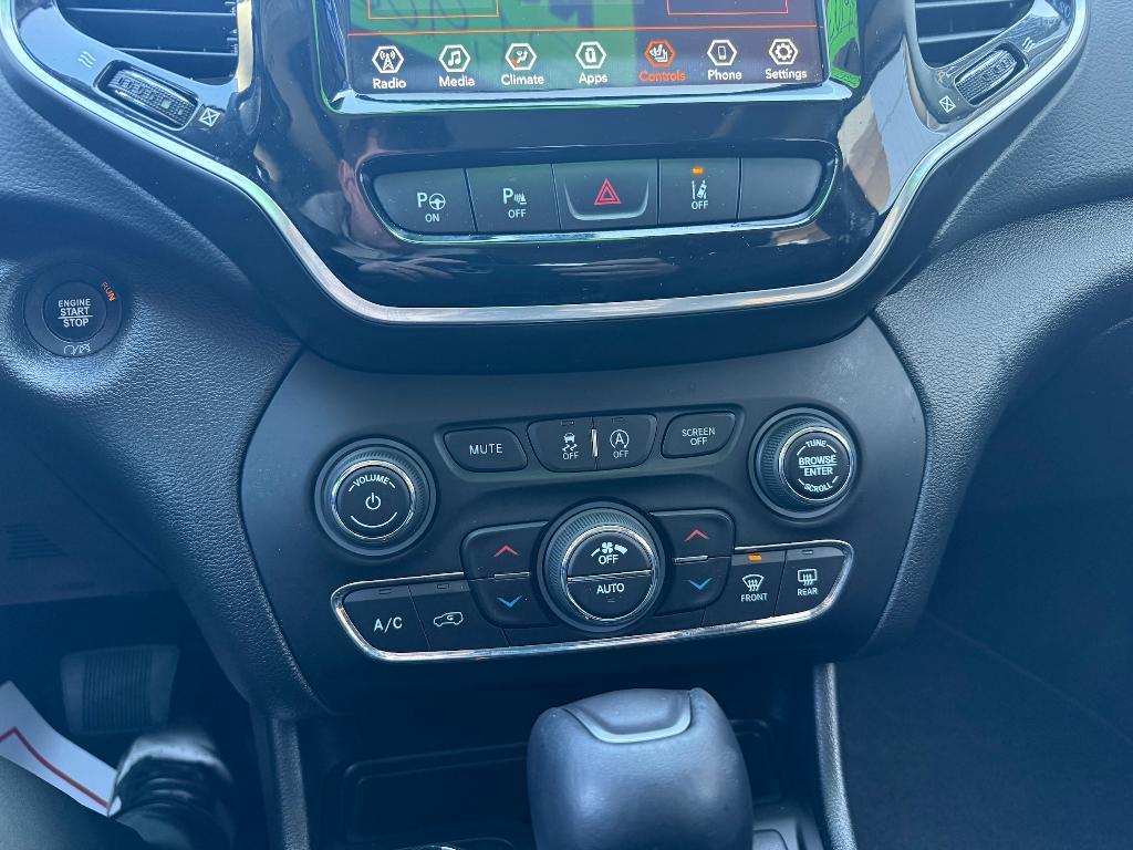 used 2021 Jeep Cherokee car, priced at $24,580