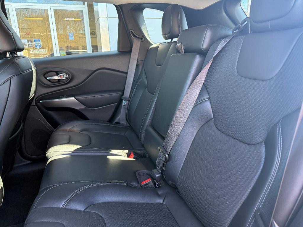 used 2021 Jeep Cherokee car, priced at $23,479
