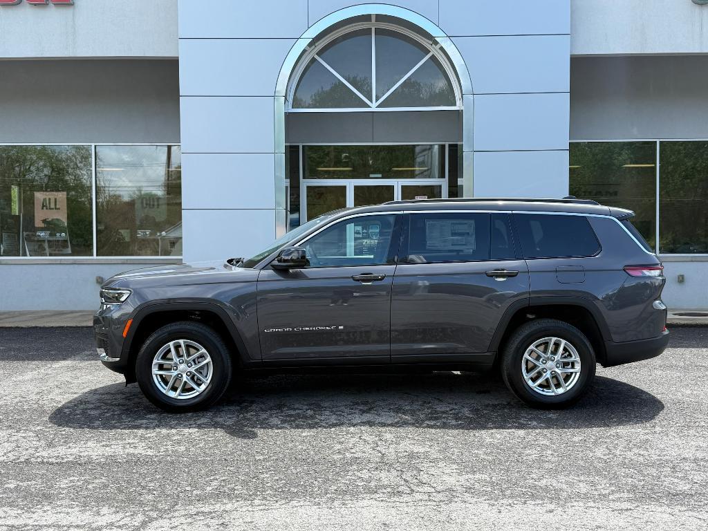 new 2025 Jeep Grand Cherokee L car, priced at $45,174