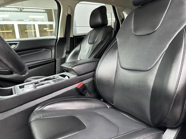 used 2021 Ford Edge car, priced at $20,450