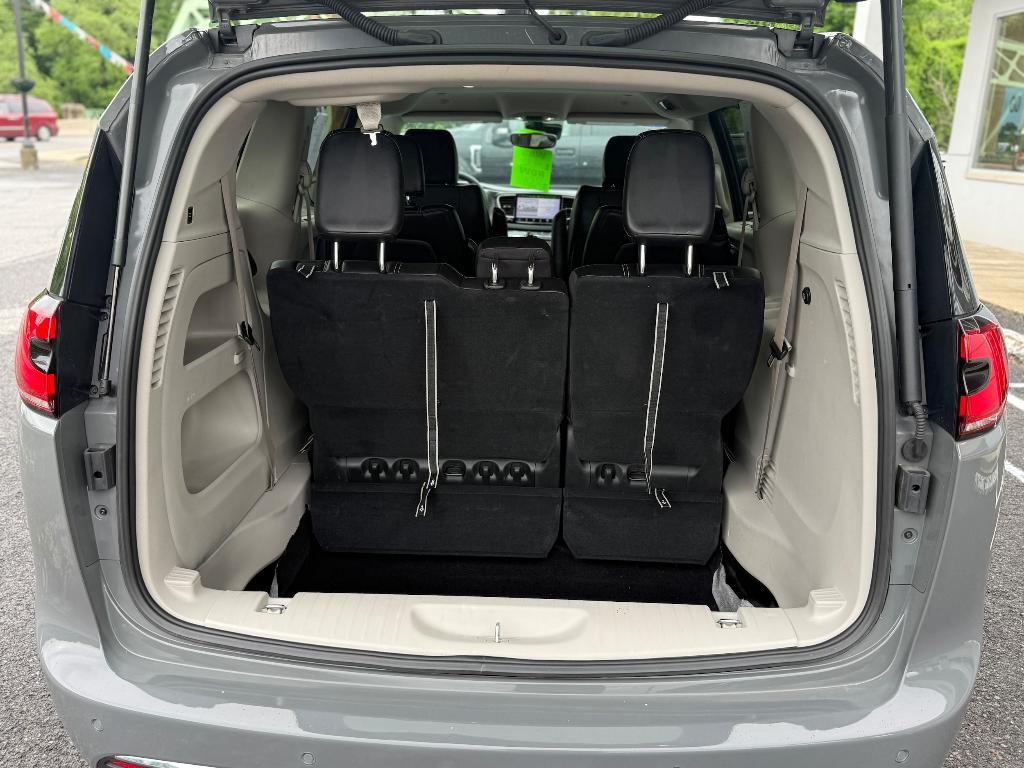 used 2023 Chrysler Pacifica car, priced at $28,900