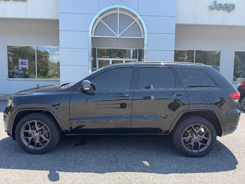 used 2021 Jeep Grand Cherokee car, priced at $33,900