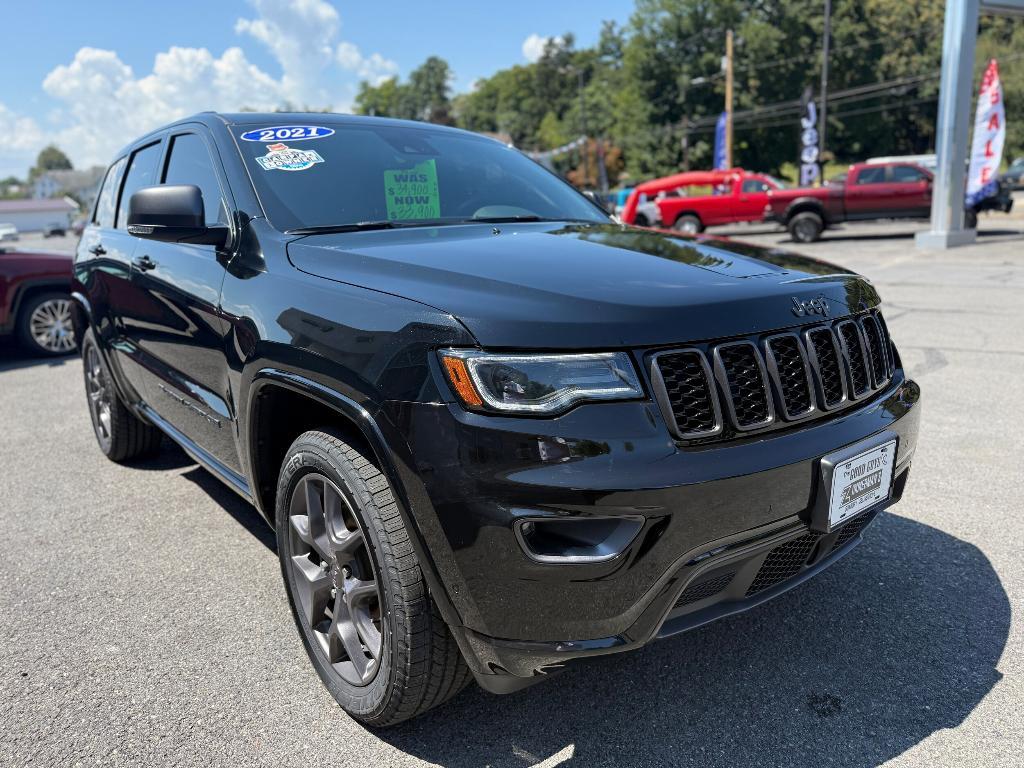 used 2021 Jeep Grand Cherokee car, priced at $33,900