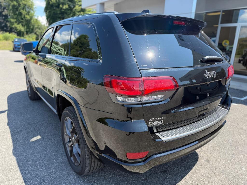 used 2021 Jeep Grand Cherokee car, priced at $33,900
