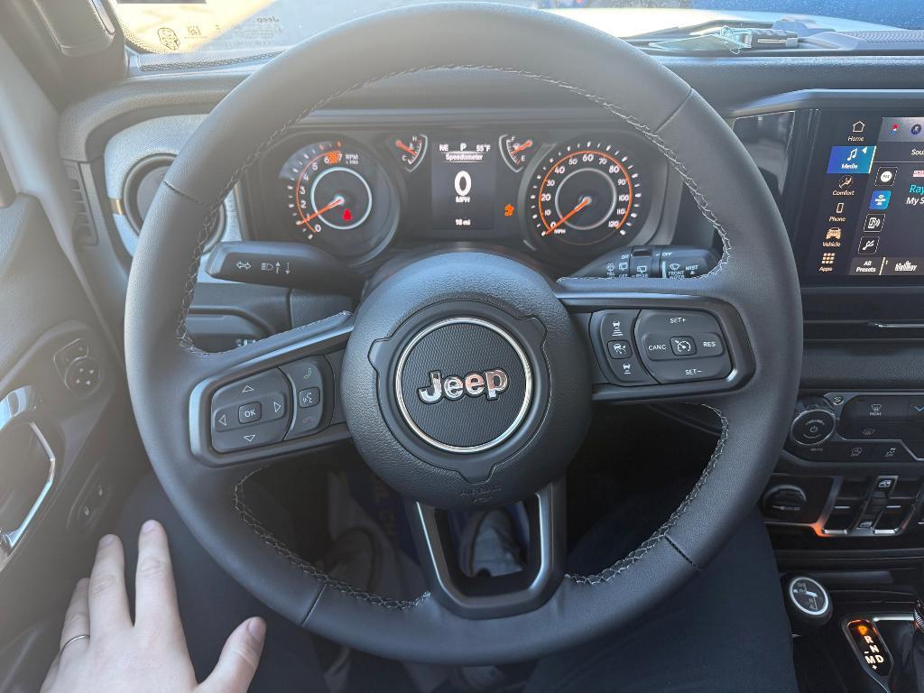 new 2026 Jeep Wrangler car, priced at $45,283