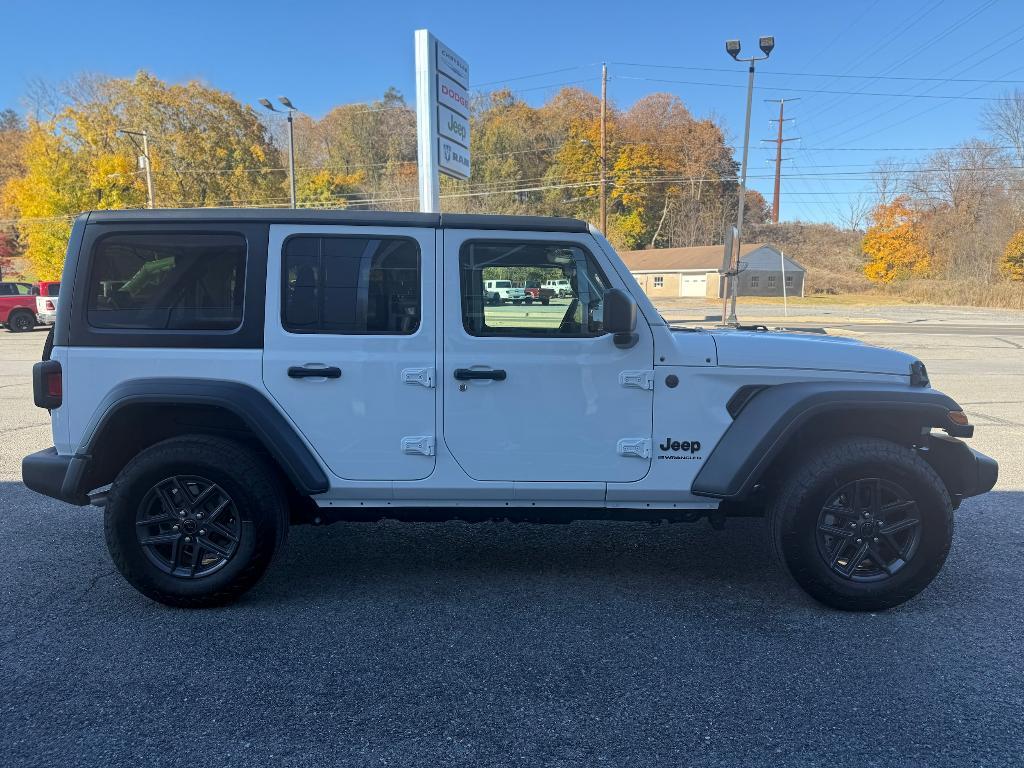 new 2026 Jeep Wrangler car, priced at $45,283