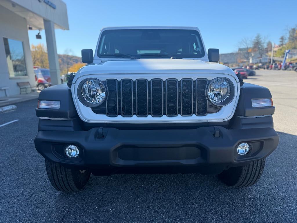 new 2026 Jeep Wrangler car, priced at $45,283