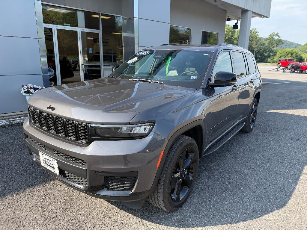 used 2021 Jeep Grand Cherokee L car, priced at $29,324