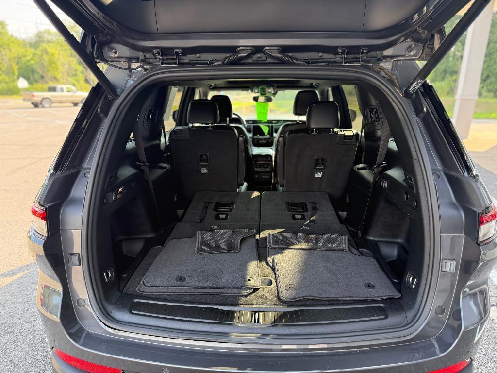 used 2021 Jeep Grand Cherokee L car, priced at $29,324