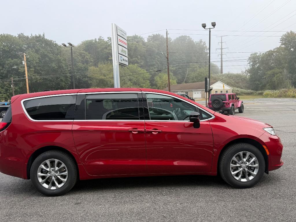 new 2026 Chrysler Pacifica car, priced at $44,605