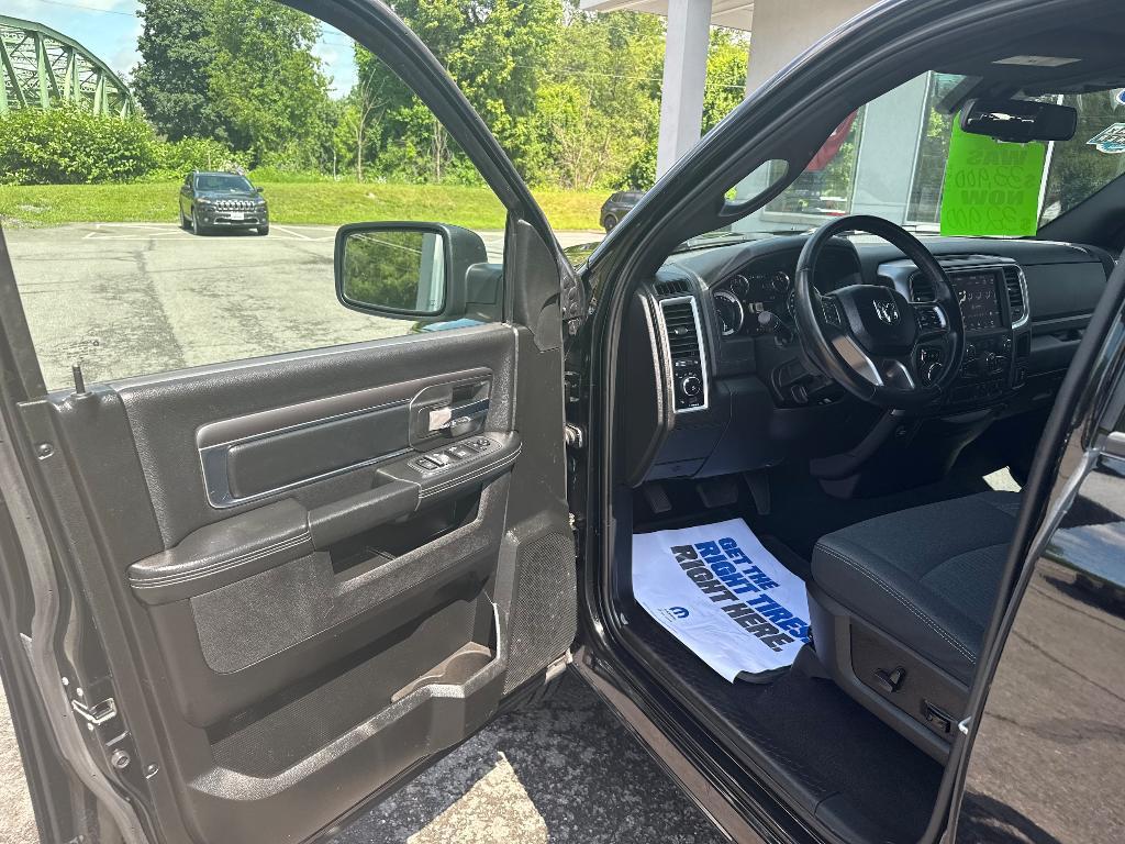 used 2021 Ram 1500 Classic car, priced at $32,900