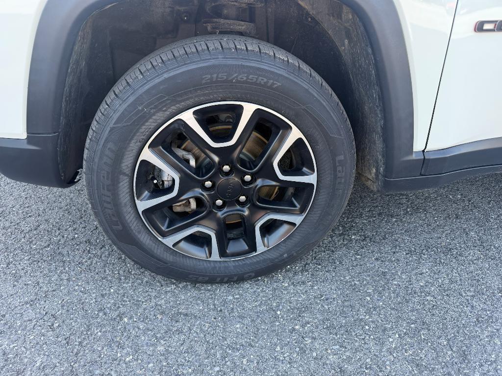 used 2020 Jeep Compass car, priced at $18,400